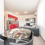 Sun And Sea Apartman