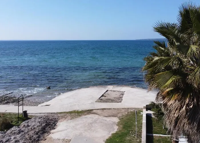 Sun And Sea Apartment